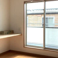 画像1909：静岡市清水区の注文住宅｜バルコニーの外壁にウッド調アクセント使用のデザインがお洒落
